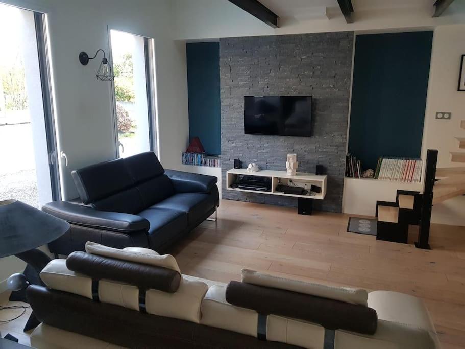9 Pers 160 M² +Jardin- 10Mn Nantes -30Mn Mer Bouguenais Eksteriør billede