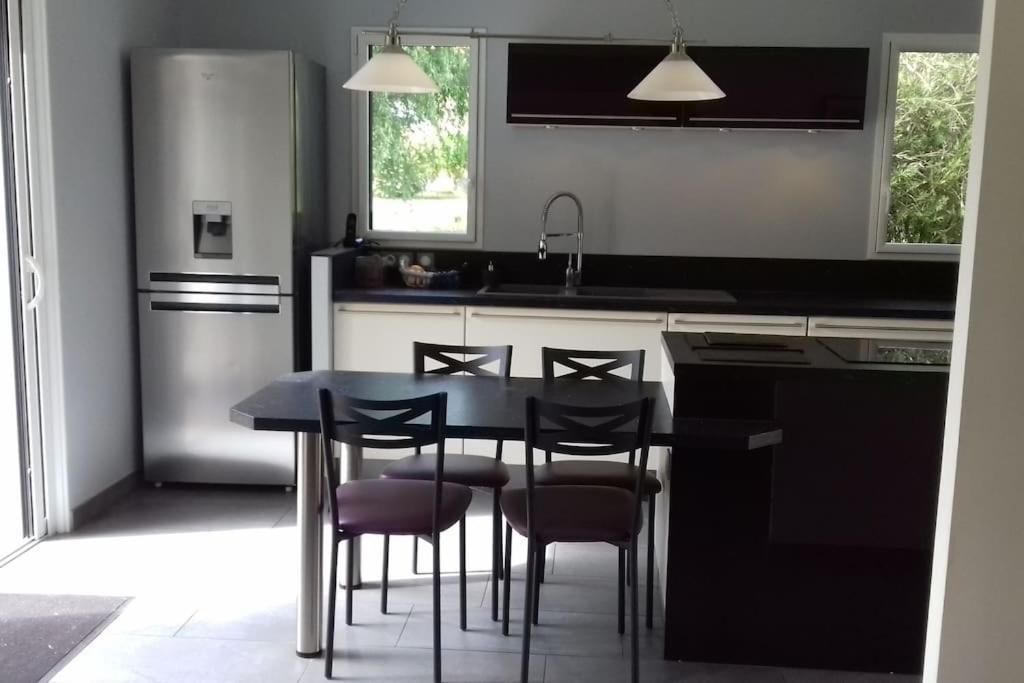 9 Pers 160 M² +Jardin- 10Mn Nantes -30Mn Mer Bouguenais Eksteriør billede